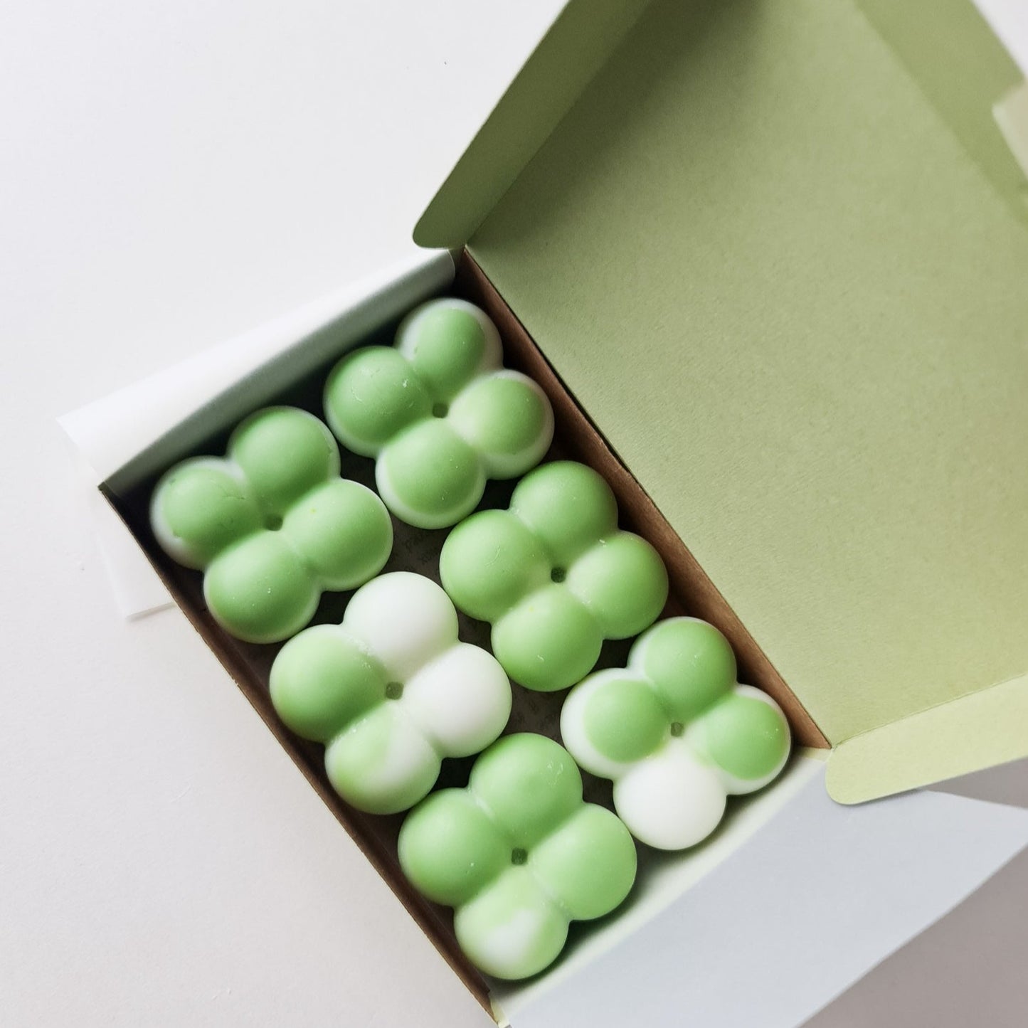 green box wax melts - Ginger and Green tea scent